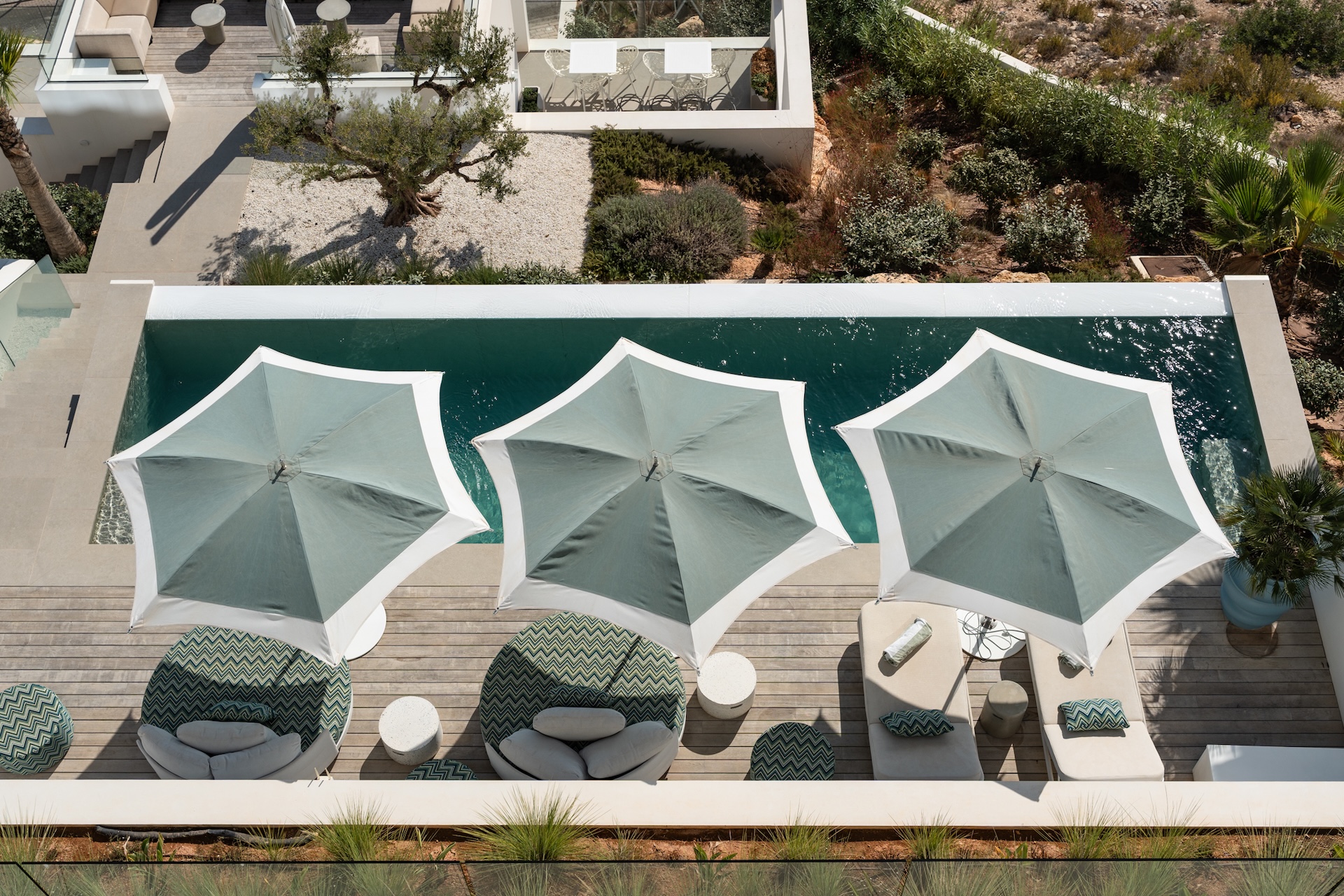 Resa Estates Ibiza Cas Mut villa te koop sale terrace 1.jpg